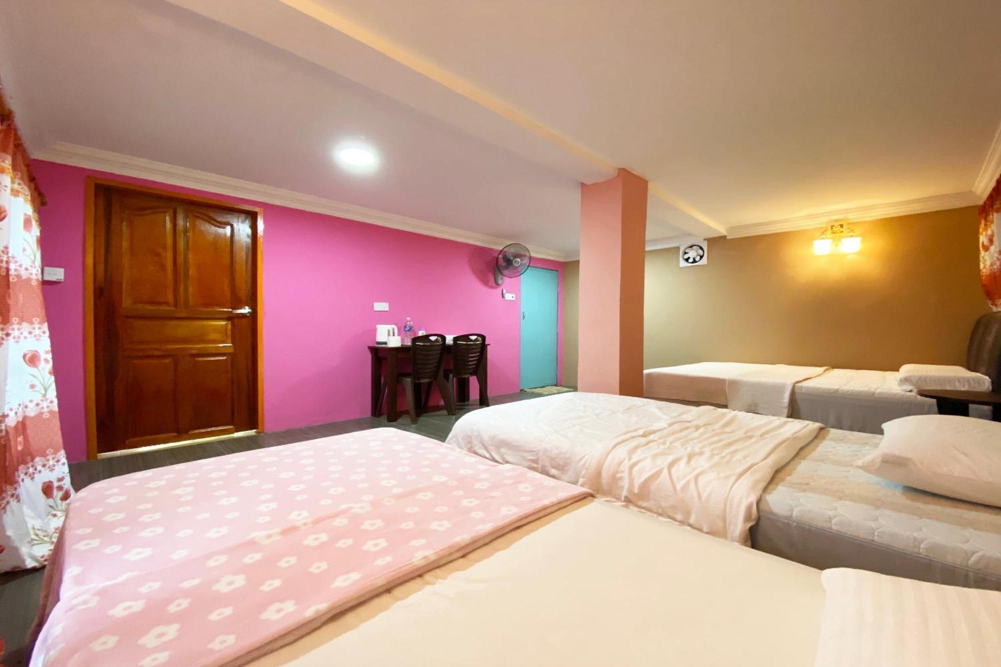 Oyo Home 90285 Pogimpaan Homestay Ranau Eksteriør billede