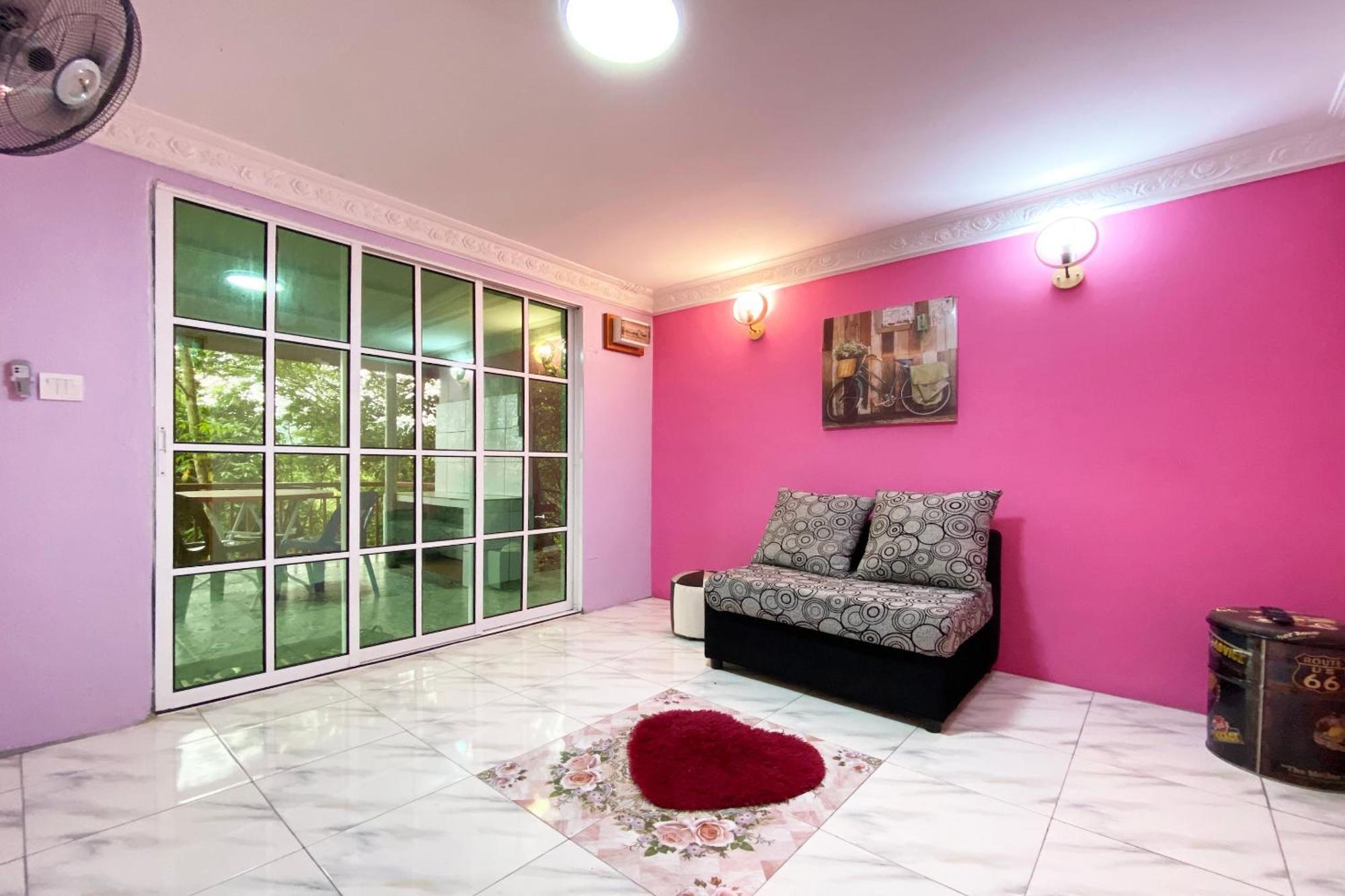 Oyo Home 90285 Pogimpaan Homestay Ranau Eksteriør billede