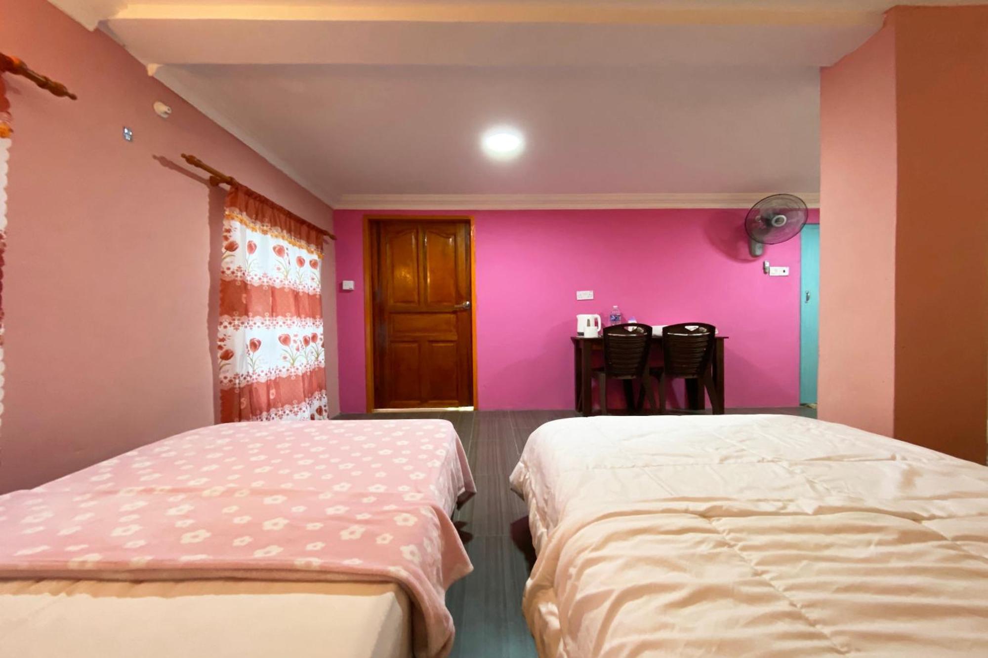 Oyo Home 90285 Pogimpaan Homestay Ranau Eksteriør billede