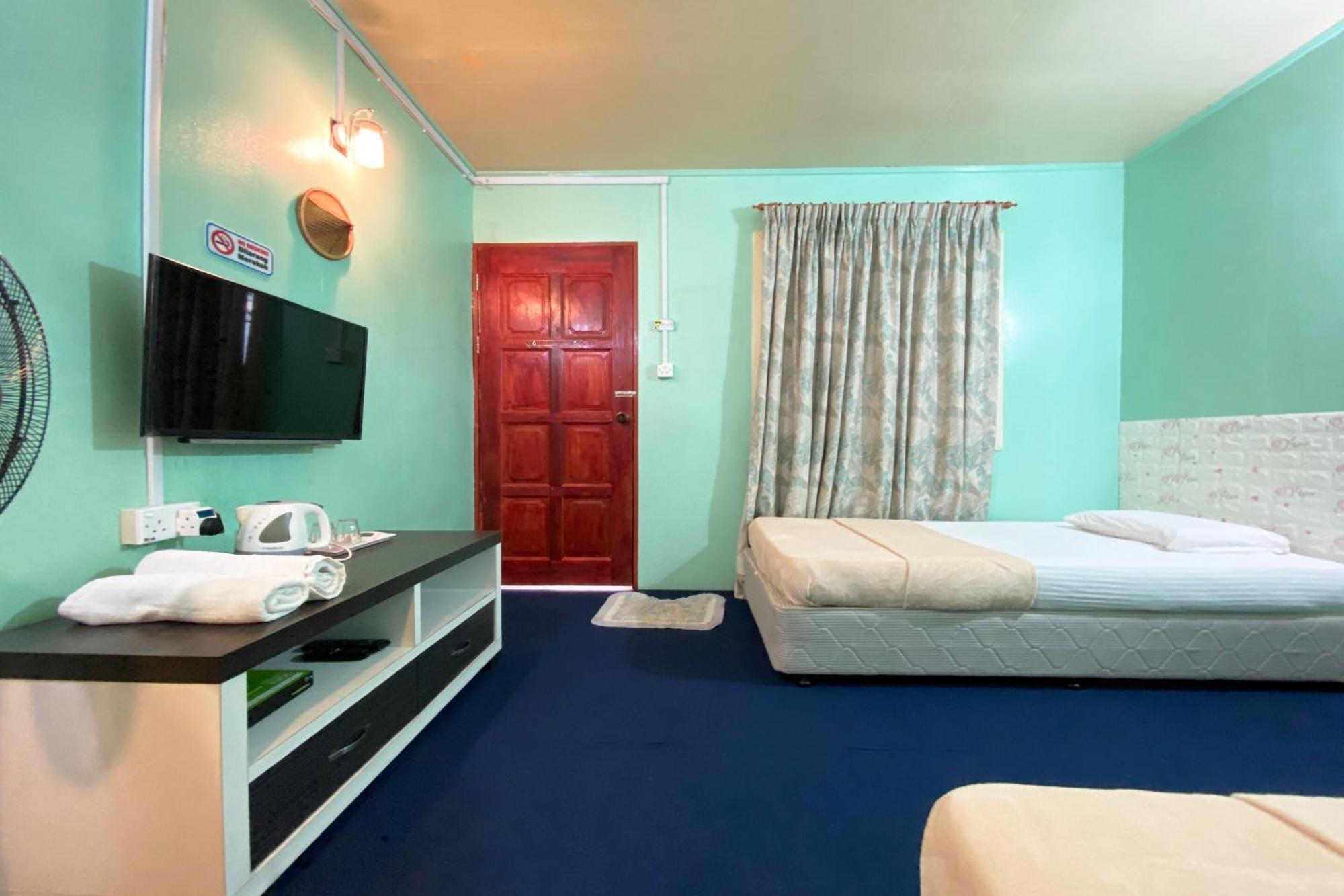 Oyo Home 90285 Pogimpaan Homestay Ranau Eksteriør billede